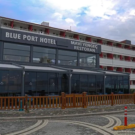 Blue Port Szálloda 3*